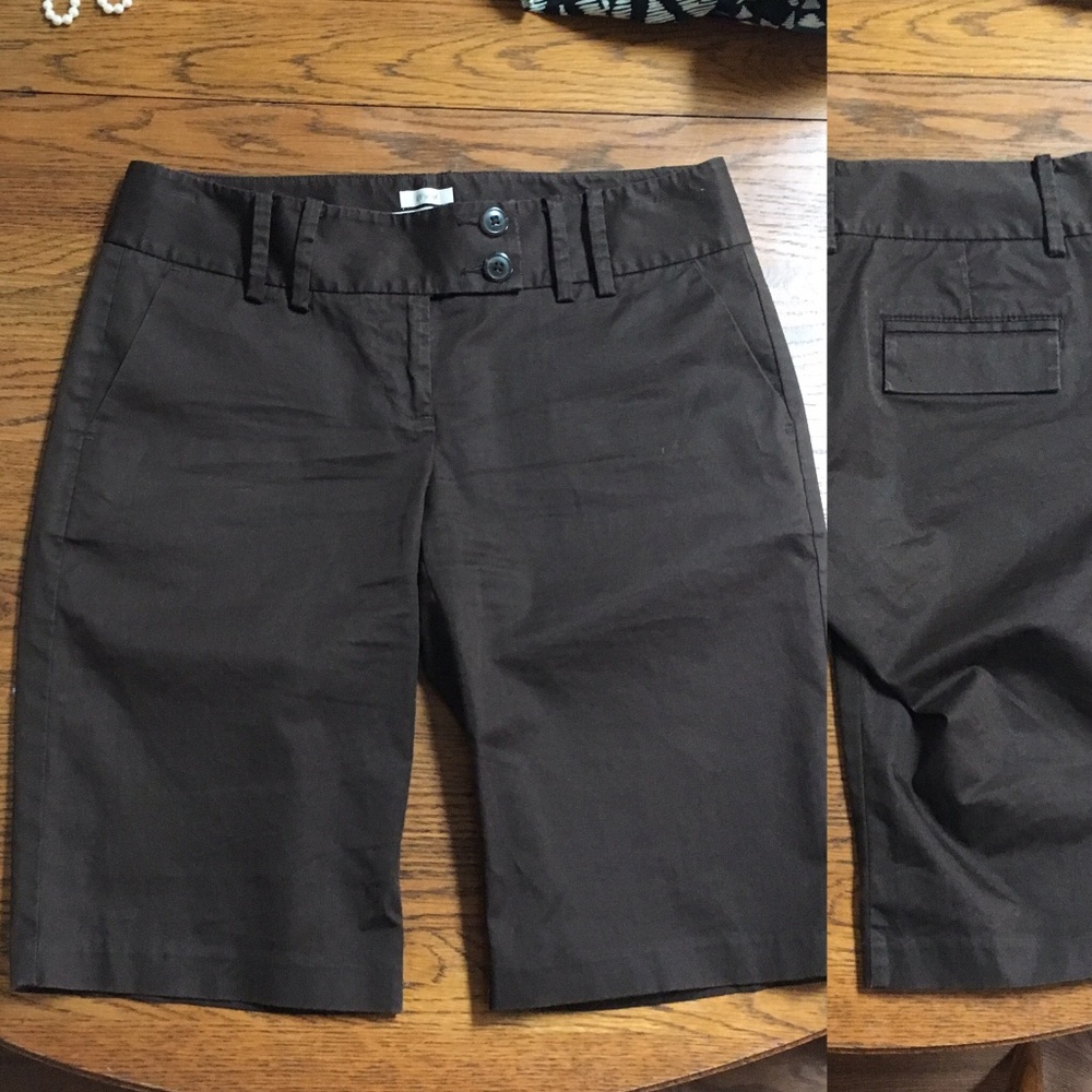 ✨3 for $12 Old Navy Brown Bermuda Shorts